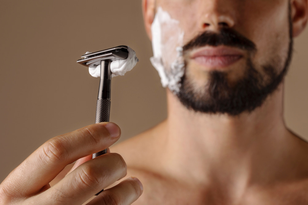 Principal Image of The Art of Razor Shaving A Guide to the Perfect Shave
